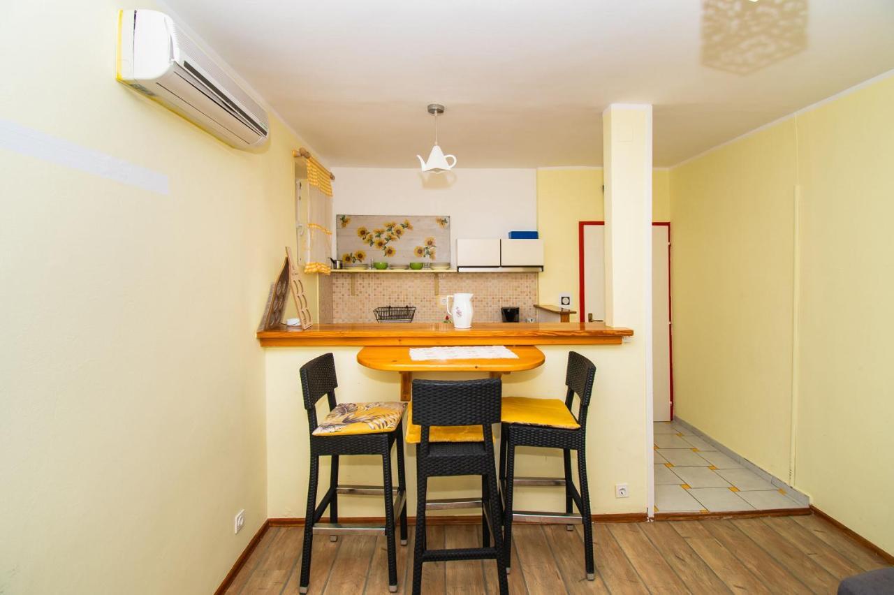 וודיצה Apartments Happy Place מראה חיצוני תמונה