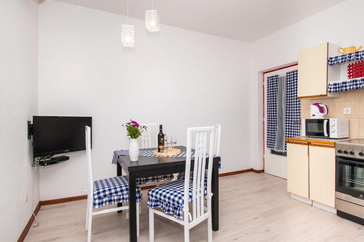 וודיצה Apartments Happy Place מראה חיצוני תמונה