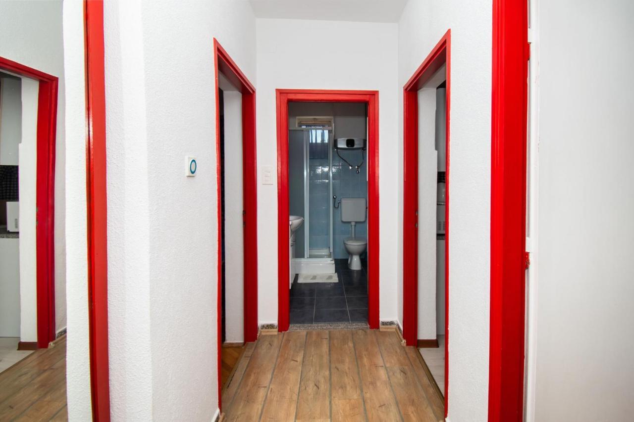 וודיצה Apartments Happy Place מראה חיצוני תמונה